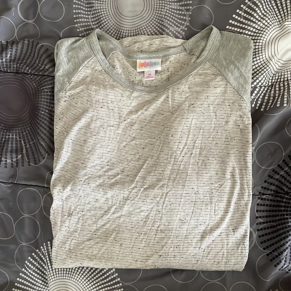 Lularoe top